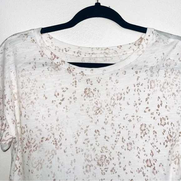 Maurices 24/7 White & Light Brown Animal Print Drop Shoulder Tee Small Women’s - Picture 2 of 9